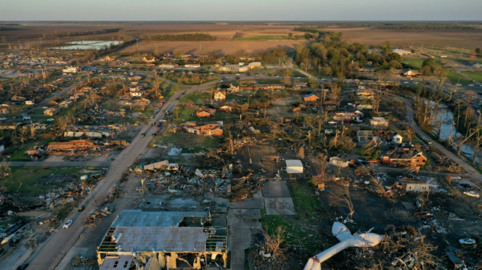 Misisipi se prepara para nuevas tormentas tras el paso de tornados que dejaron 25 muertos