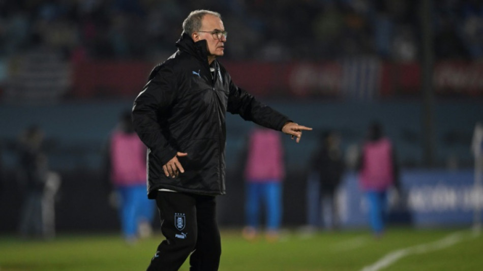 Uruguai inicia 'era Bielsa' com goleada sobre a Nicarágua em Montevidéu