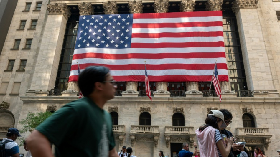 Wall Street en ordre dispersé pour sa dernière séance de l'année