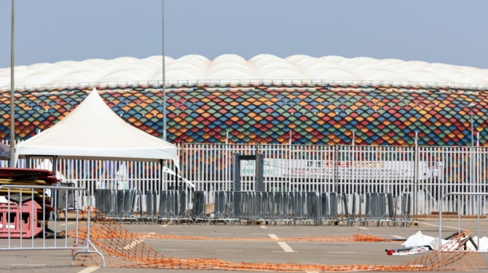 Bousculade mortelle à la CAN: le stade d'Olembé rouvre pour une demi-finale et la finale