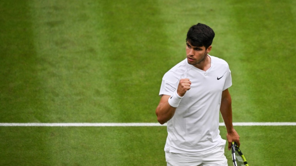 Alcaraz y Gauff avanzan a la tercera ronda en Wimbledon