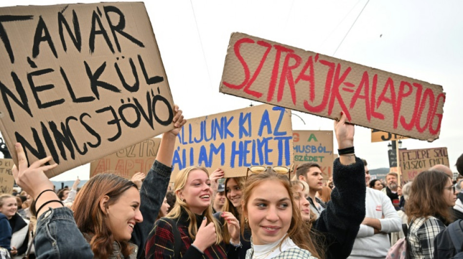 Hongrie : nouvelle manifestation en faveur des enseignants 