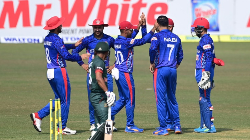 Rashid spins Bangladesh to 192 all out in third ODI