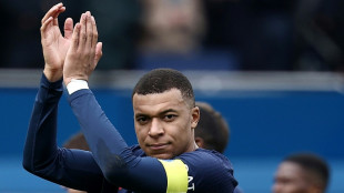 Foot: Mbappé, le chant du départ