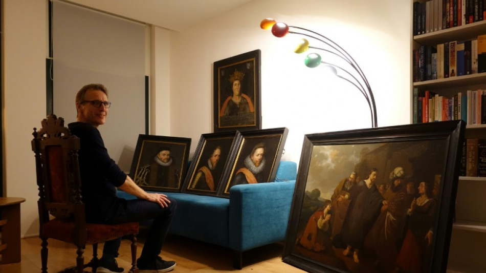 Dutch art sleuth recovers six historic paintings