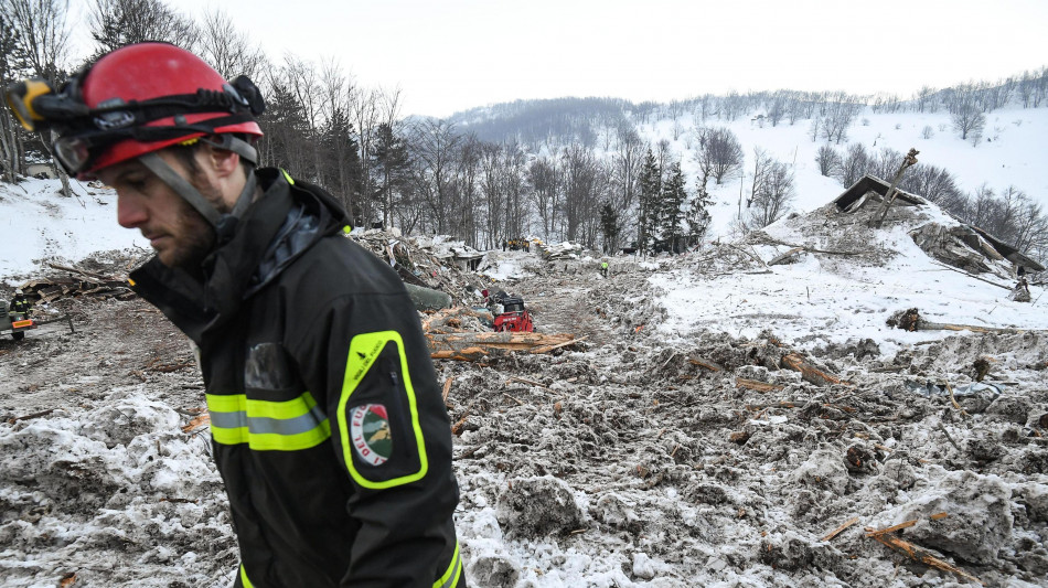 Madre vittima Rigopiano, potevano essere salvati