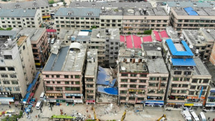 China building collapse death toll rises to 53