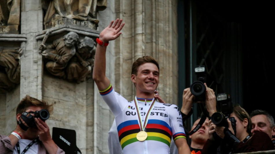 Cyclisme: Evenepoel au Tour ou au Giro ? "Voyons d'abord les parcours", dit-il