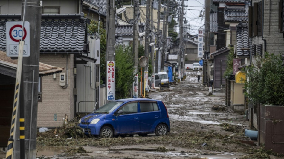 Mindestens ein Todesopfer und sechs Vermisste nach Überschwemmungen in Japan