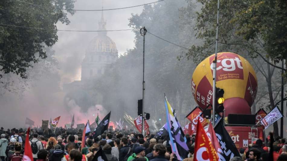 Thousands strike in France for higher wages