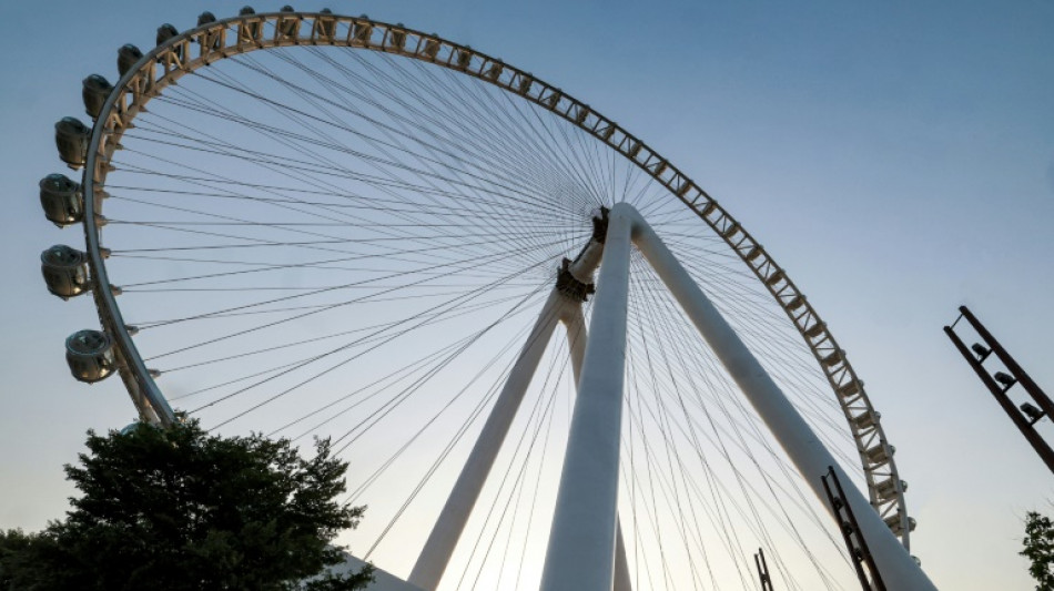 Interrupção da maior roda-gigante do mundo, em Dubai, continua sendo um mistério