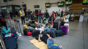 Hundreds of passengers stranded in Colombia, Peru as Viva Air grounded