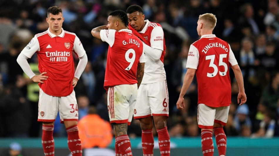 Arsenal encara Brighton para manter perseguição ao City no Inglês