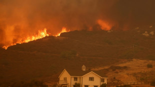 L'état d'urgence décrété à Los Angeles, menacé par les incendies