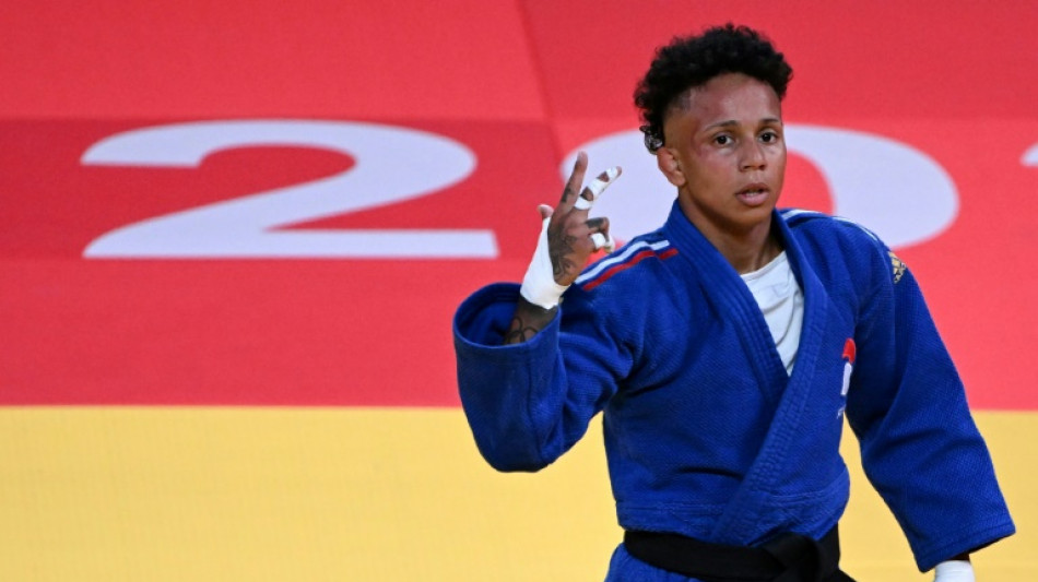 Mondiaux de judo: venue pour l'or, Amandine Buchard se pare de bronze 