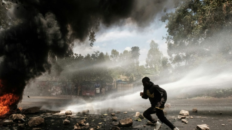 Police fire tear gas as fresh protests erupt in Kenya despite ban