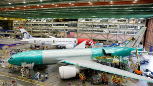 Etats-Unis: les salariés de Boeing votent massivement pour la grève, la direction veut négocier