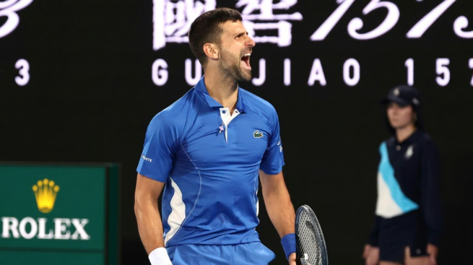 Djokovic e Tsitsipas mostram que sabem sofrer; Sabalenka e Andreeva impressionam na Austrália