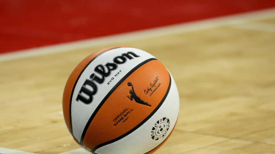 Basket: 15e titre de Bourges au bout d'une saison de rêve 