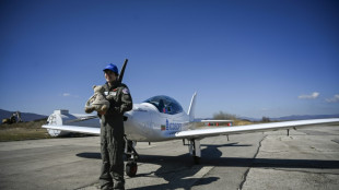 Un pilote d'ULM de 16 ans veut battre le record du tour du monde en solo