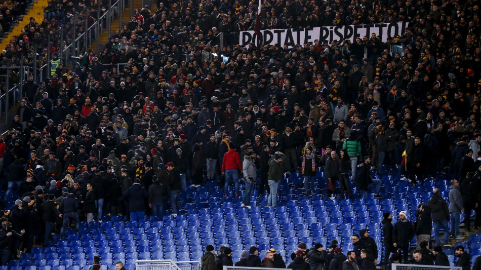 Calcio: continua protesta tifosi Roma 'Friedkin, cambiate rotta'