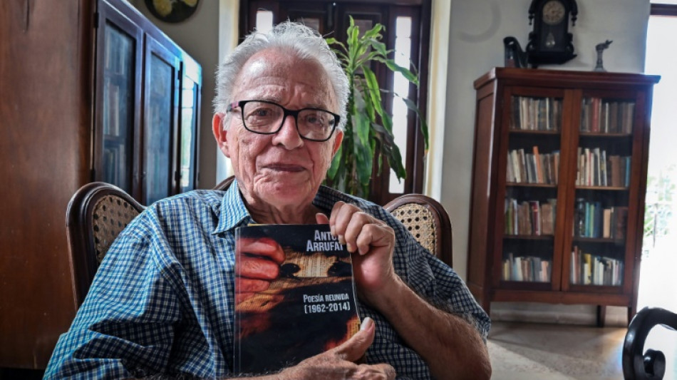 Cuban poet, playwright Arrufat dead at 87