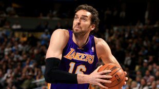 Los Lakers colgarán la camiseta de Pau Gasol junto a sus leyendas