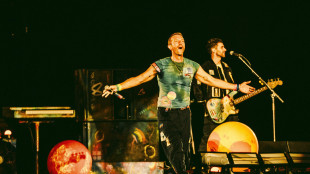 Hit Parade, il nuovo album dei Coldplay subito in testa