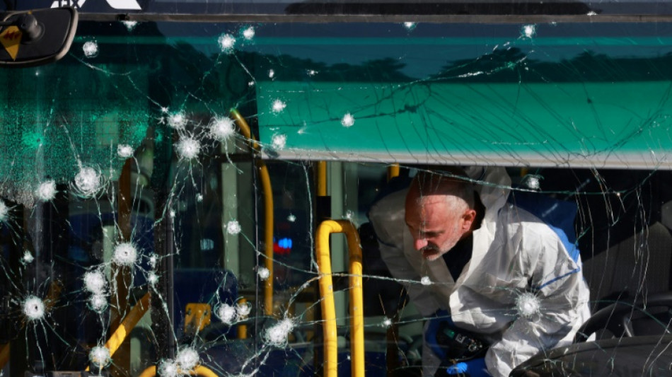 Teen killed in twin Jerusalem bus stop attacks