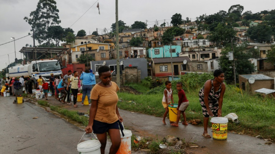 Afrique du Sud: de nouvelles pluies font obstacle aux secours après les tragiques inondations