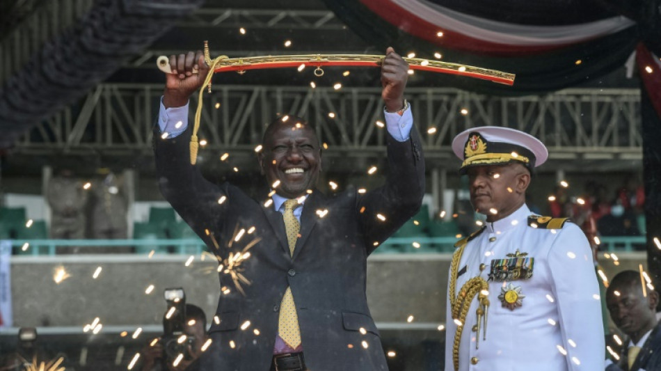 Ruto pledges to work for all Kenyans after swearing-in 