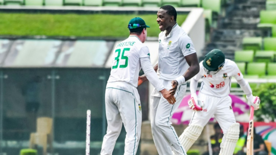 Rabada takes 300th wicket as Bangladesh stumble to 60-6 at lunch