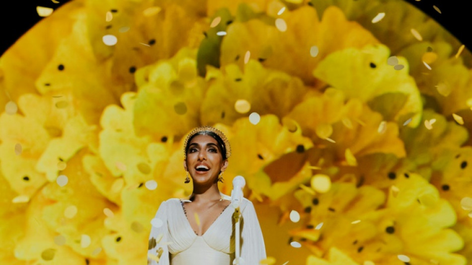 La "Instapoeta" canadiense Rupi Kaur se enfrenta a la censura dentro y fuera de las redes