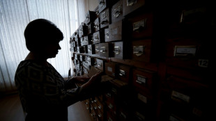 Russians search for Jewish roots to flee draft 