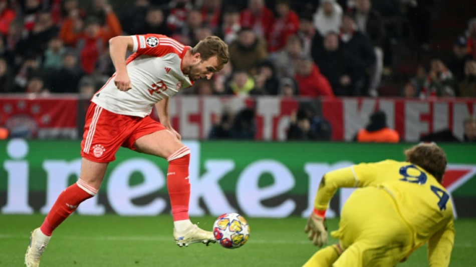 Bayern vence Lazio (3-0) e vai às quartas da Champions