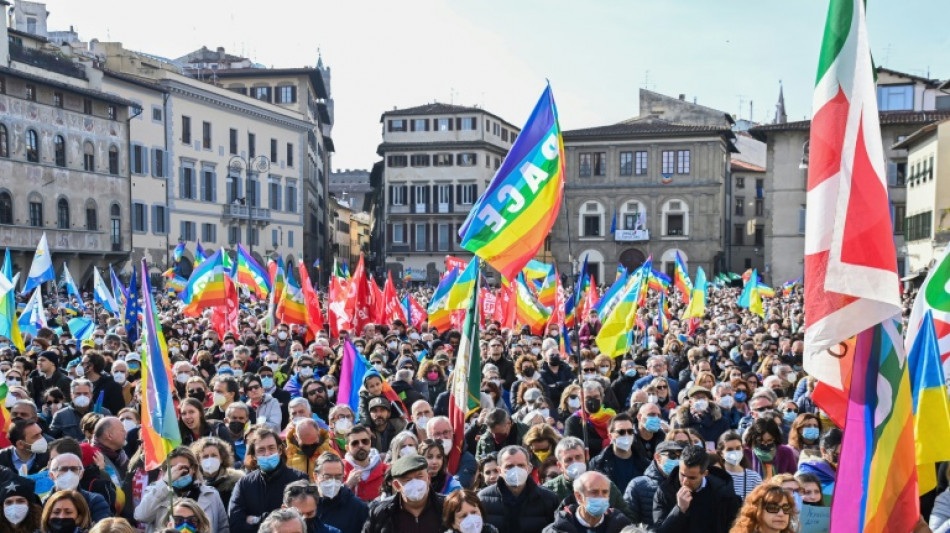 Tausende protestieren in Florenz gegen den Ukraine-Krieg